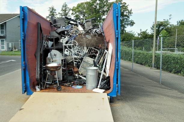 Best Yard Waste Removal  in Solana Beach, CA